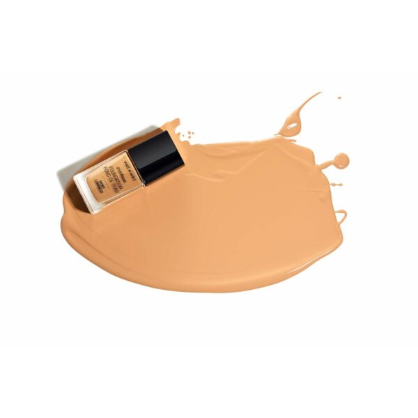 Base per Trucco Fluida Wet n Wild Foundation Dewy Classic Beige 30 ml
