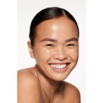 Base per Trucco Fluida Shiseido Revitalessence Skin Glow Nº 350 30 ml