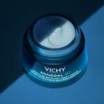 Crema Viso Vichy MINÉRAL 89