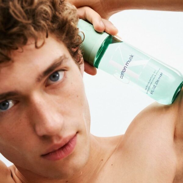 Fragranza Corpo Calvin Klein CK COTTON MUSK 236 ml