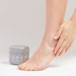 Screma Esfoliante Mani Opi NATURE STRONG 250 ml