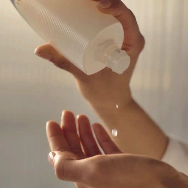 Lozione Viso Idratante Sensai SENSAI ABSOLUTE 125 ml