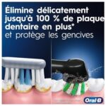 Spazzolino da Denti Elettrico Oral-B Pro 3 3900 Nero (2 Unità)