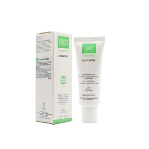 Trattamento Anti-imperfezioni Martiderm ACNIOVER 40 ml